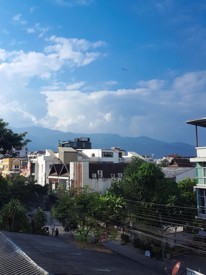 Jindabyne Cafe & Hostel Chiang Mai Exterior foto