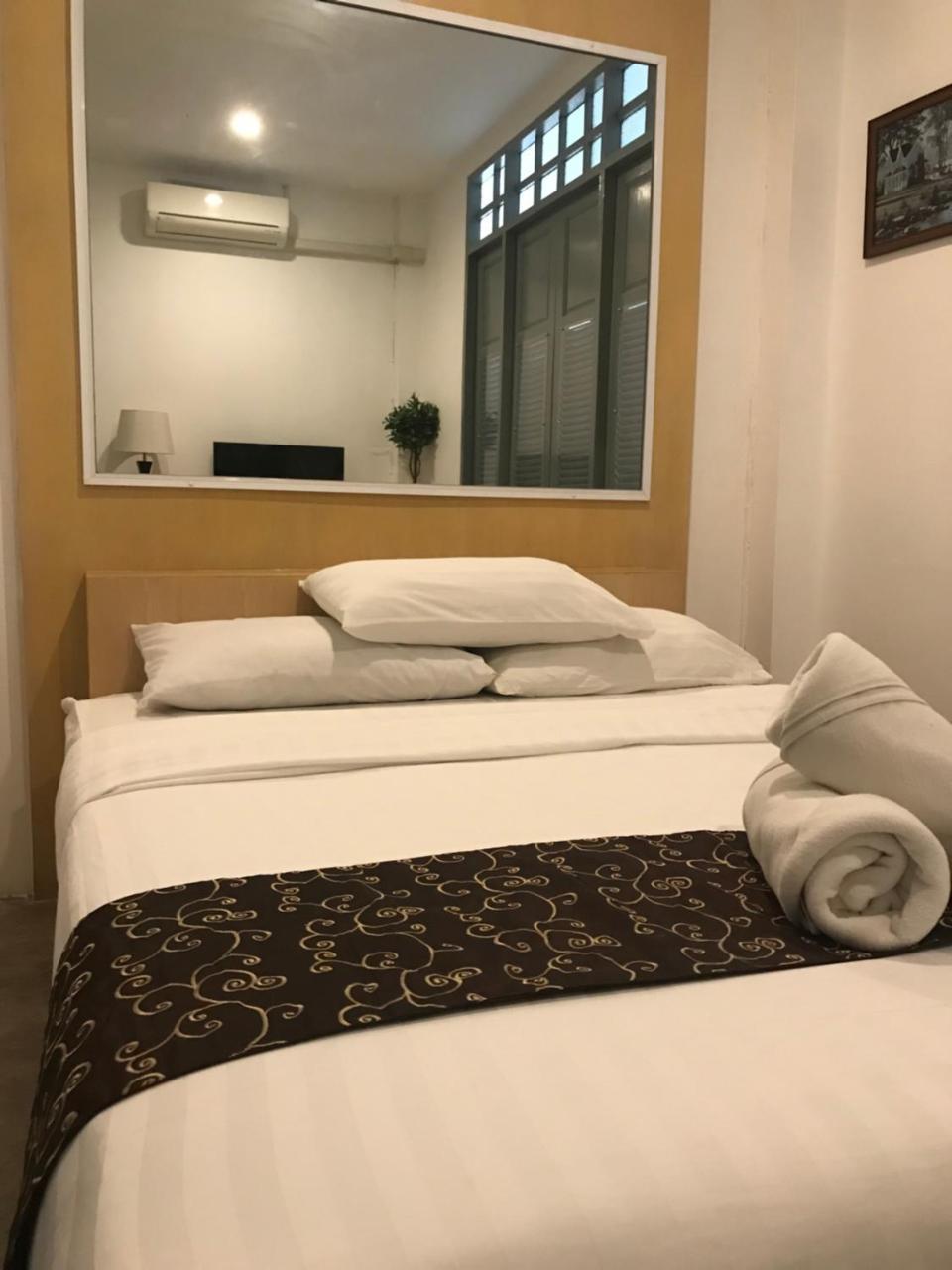 Jindabyne Cafe & Hostel Chiang Mai Exterior foto